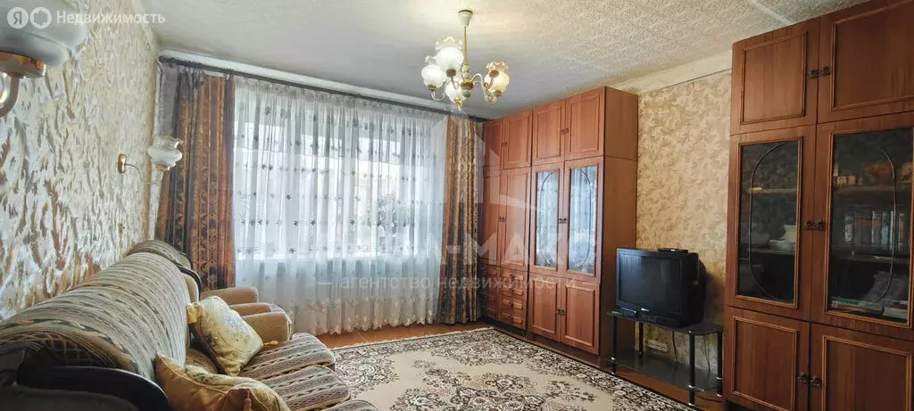 4-комнатная квартира: Брянск, Бежицкий район, Комсомольская улица, 18 ... - Фото 2