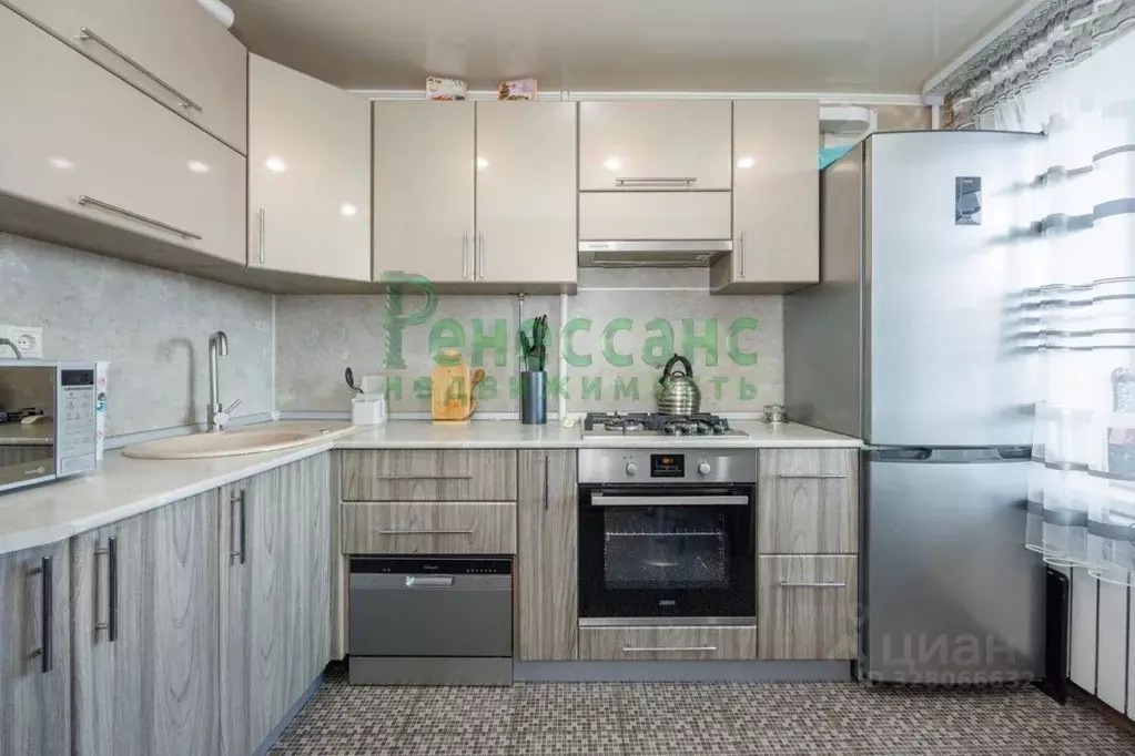 2-к кв. Брянская область, Брянск Красноармейская ул., 170Б (46.3 м) - Фото 1