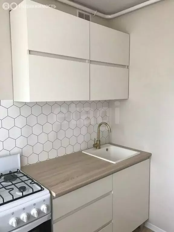 2-комнатная квартира: Энгельс, улица Космонавтов, 3 (41.9 м) - Фото 0