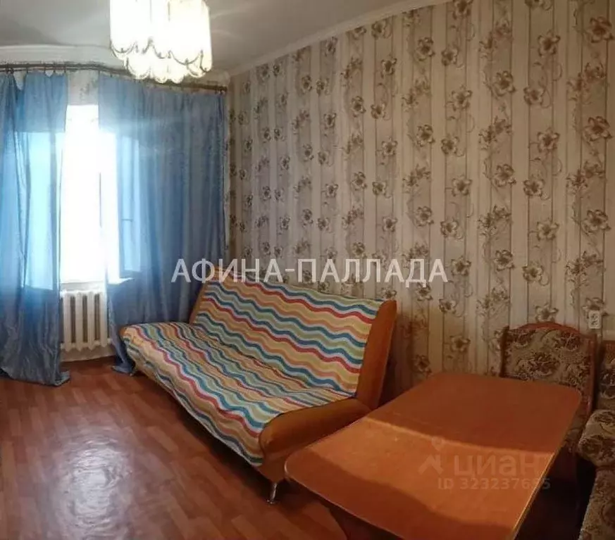 Комната Ямало-Ненецкий АО, Надым Заводская ул., 8 - Фото 1