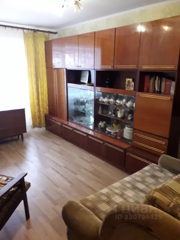 3-к кв. Московская область, Серпухов Октябрьская ул., 25 (56.5 м) - Фото 2