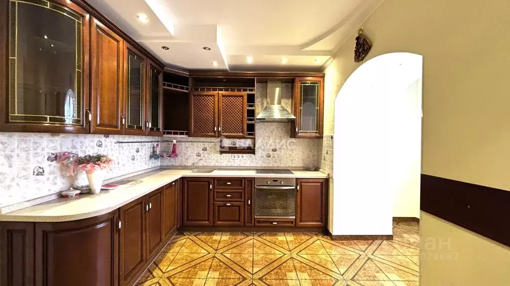 4-к кв. Белгородская область, Старый Оскол Восточный мкр, 50 (116.8 м) - Фото 1