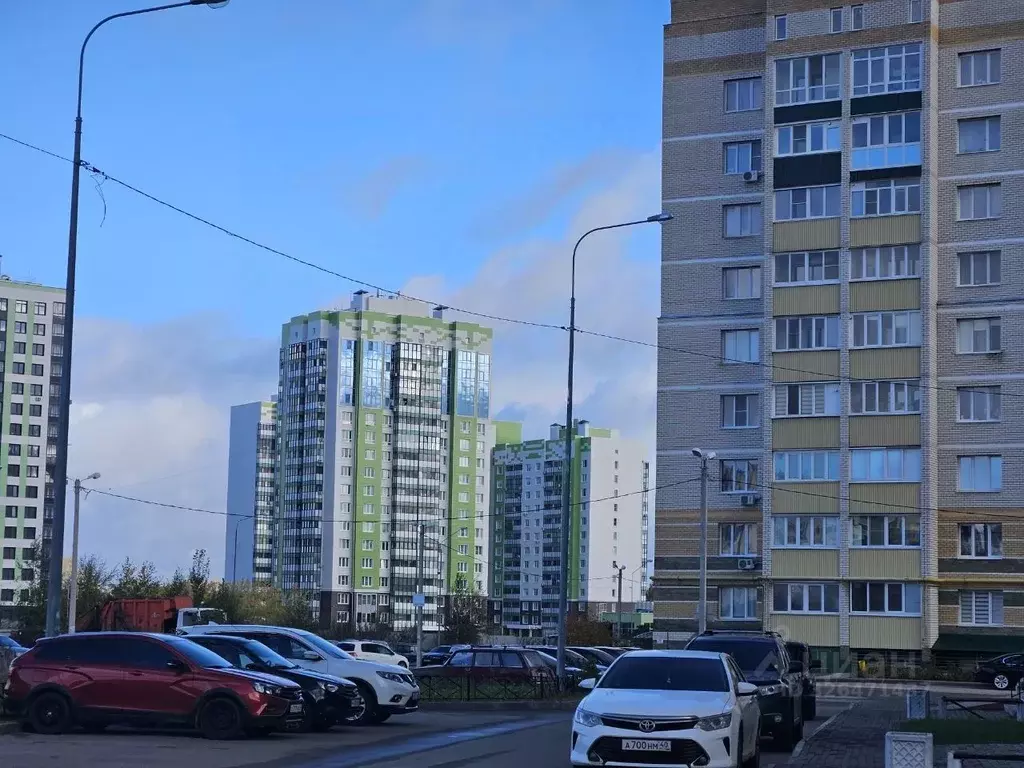 Помещение свободного назначения в Калужская область, Калуга бул. ... - Фото 1