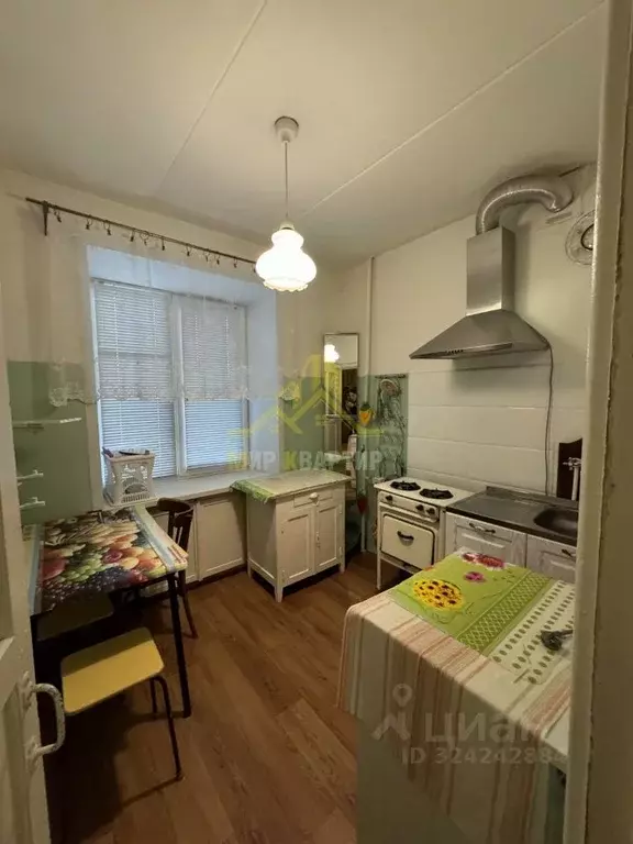 3-к кв. Оренбургская область, Орск просп. Мира, 3 (55.1 м) - Фото 1