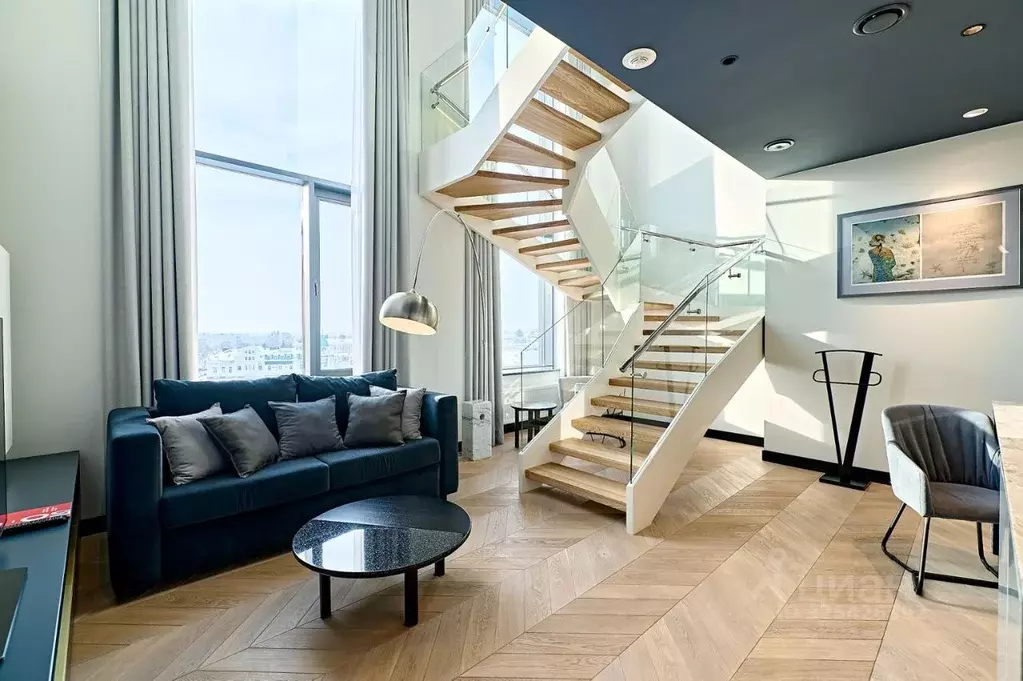 Комната Омская область, Омск ул. Щербанева, 20 (57.0 м) - Фото 1