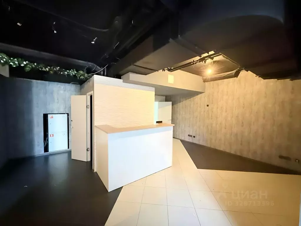 Помещение свободного назначения в Свердловская область, Екатеринбург ... - Фото 1