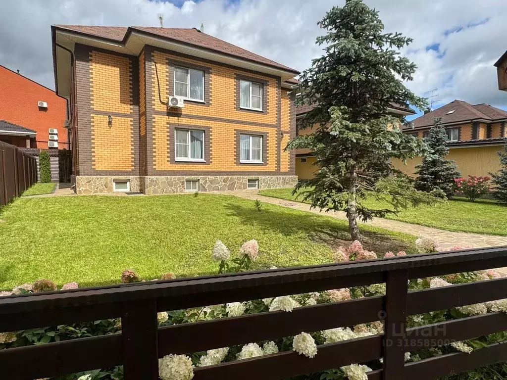 Дом в Москва д. Губкино, 37с2 (550 м) - Фото 0