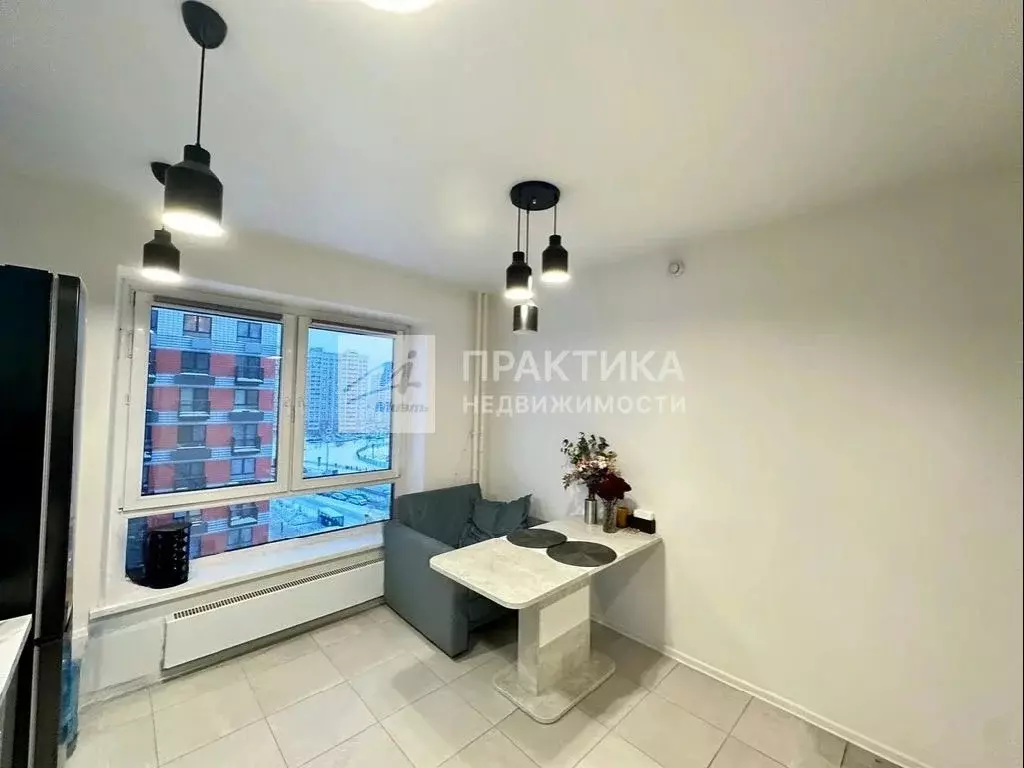 Продается 3-комнатная квартира - Фото 2