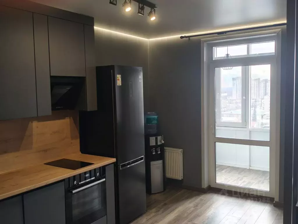 1-к кв. Алтайский край, Барнаул Интернациональная ул., 47 (37.0 м) - Фото 2