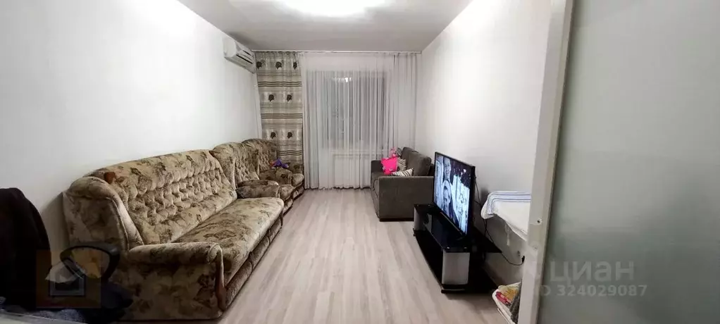 1-к кв. Крым, Симферополь ул. Ковыльная, 64 (39.3 м) - Фото 1