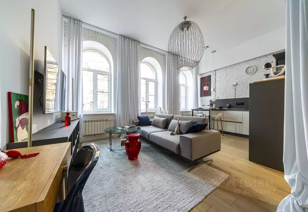 Студия Санкт-Петербург Серпуховская ул., 22 (38.0 м) - Фото 1