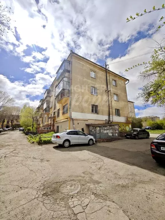 2-к. квартира, 43,1 м, 1/3 эт. - Фото 0