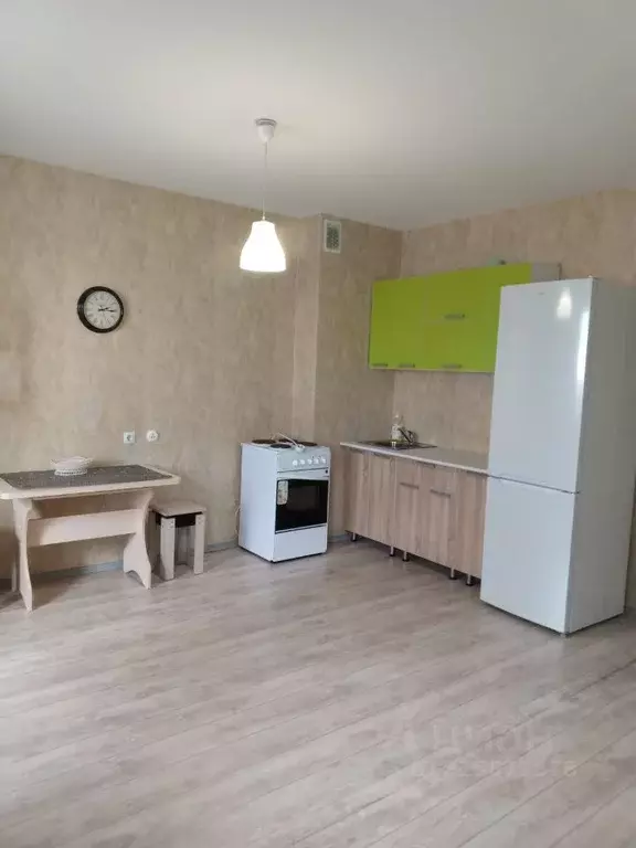 Студия Омская область, Омск ул. Леонида Маслова, 11 (40.0 м) - Фото 2