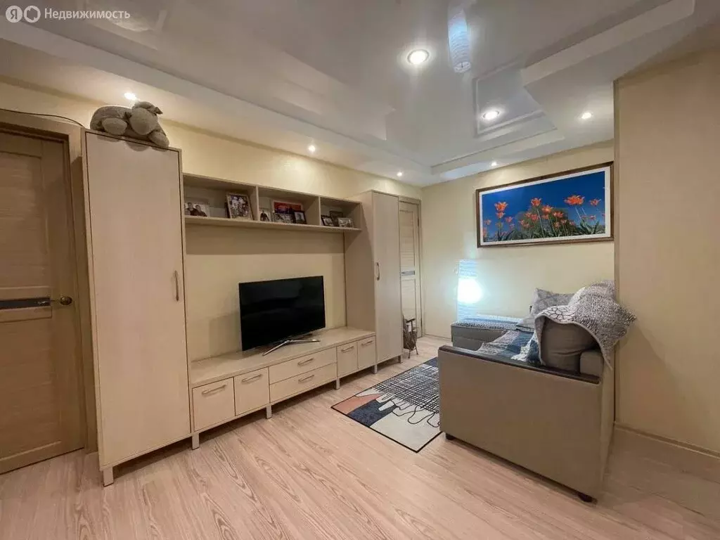 2-комнатная квартира: Мурманск, улица Трудовых Резервов, 8 (45 м) - Фото 1