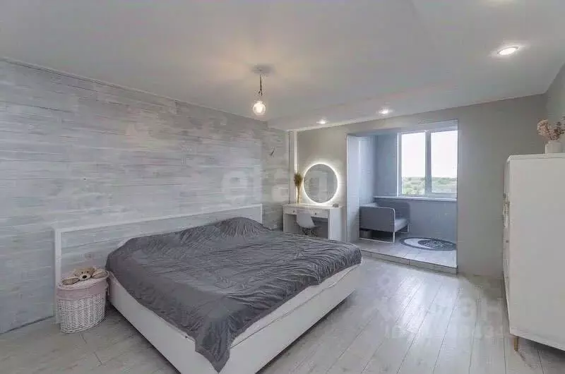 3-к кв. Брянская область, Брянск Набережная ул., 1 (133.2 м) - Фото 1