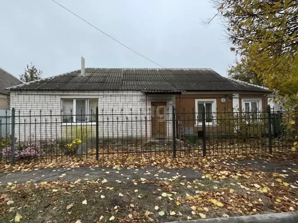 Дом в Белгородская область, Белгород ул. 2-я Центральная, 5 (113 м) - Фото 0
