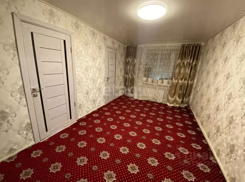 3-к кв. Алтайский край, Камень-на-Оби Красноармейская ул., 80 (59.6 м) - Фото 0