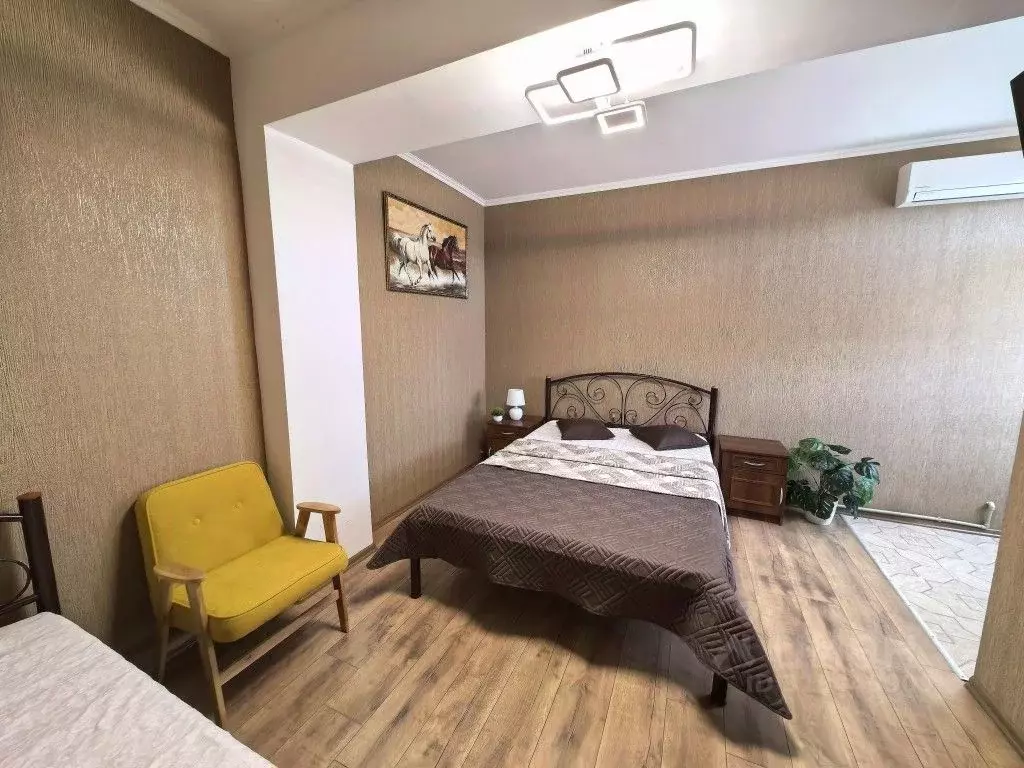 Студия Крым, Феодосия городской округ, с. Береговое ул. Курская, 12 ... - Фото 1