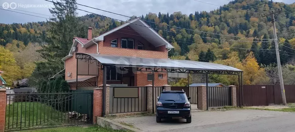 Дом в Гузерипль, Лесная улица (226 м) - Фото 1