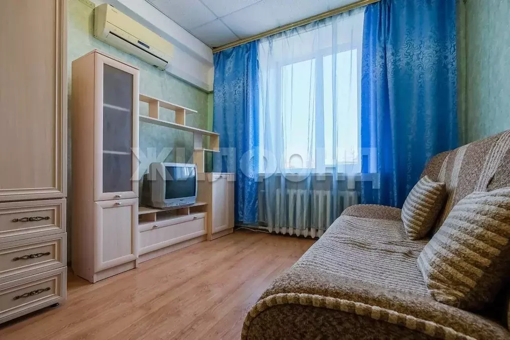 Комната Новосибирская область, Новосибирск ул. Станиславского, 12 ... - Фото 1