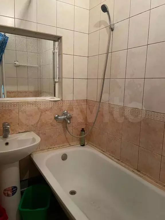 3-к. квартира, 55 м, 2/5 эт. - Фото 0