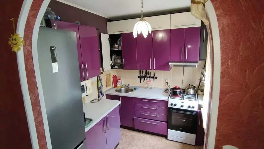 Продаётся 4-к квартира, 62 м - Фото 0