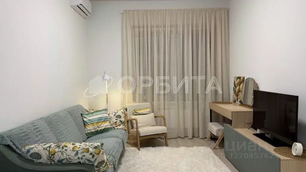 1-к кв. Тюменская область, Тюмень Харьковская ул., 72Б (38.9 м) - Фото 1