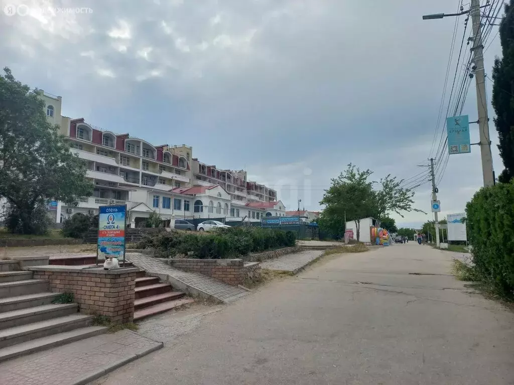 Квартира-студия: Севастополь, улица Пляж Омега, 4-5 (46.3 м) - Фото 2