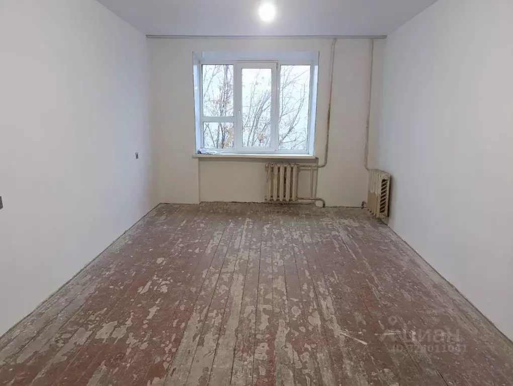 Комната Волгоградская область, Светлый Яр рп, 1-й мкр 31 (18.0 м) - Фото 1