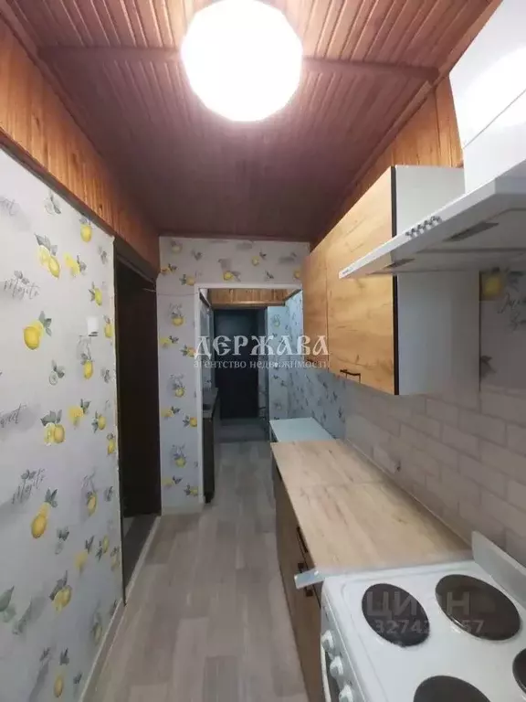 2-к кв. Белгородская область, Старый Оскол Жукова мкр, 46 (46.0 м) - Фото 2