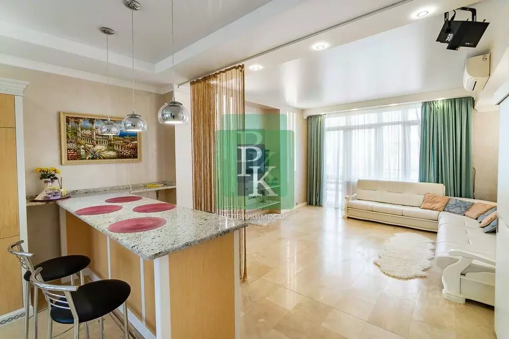1-к кв. Севастополь ул. Адмирала Фадеева, 18 (51.7 м) - Фото 1