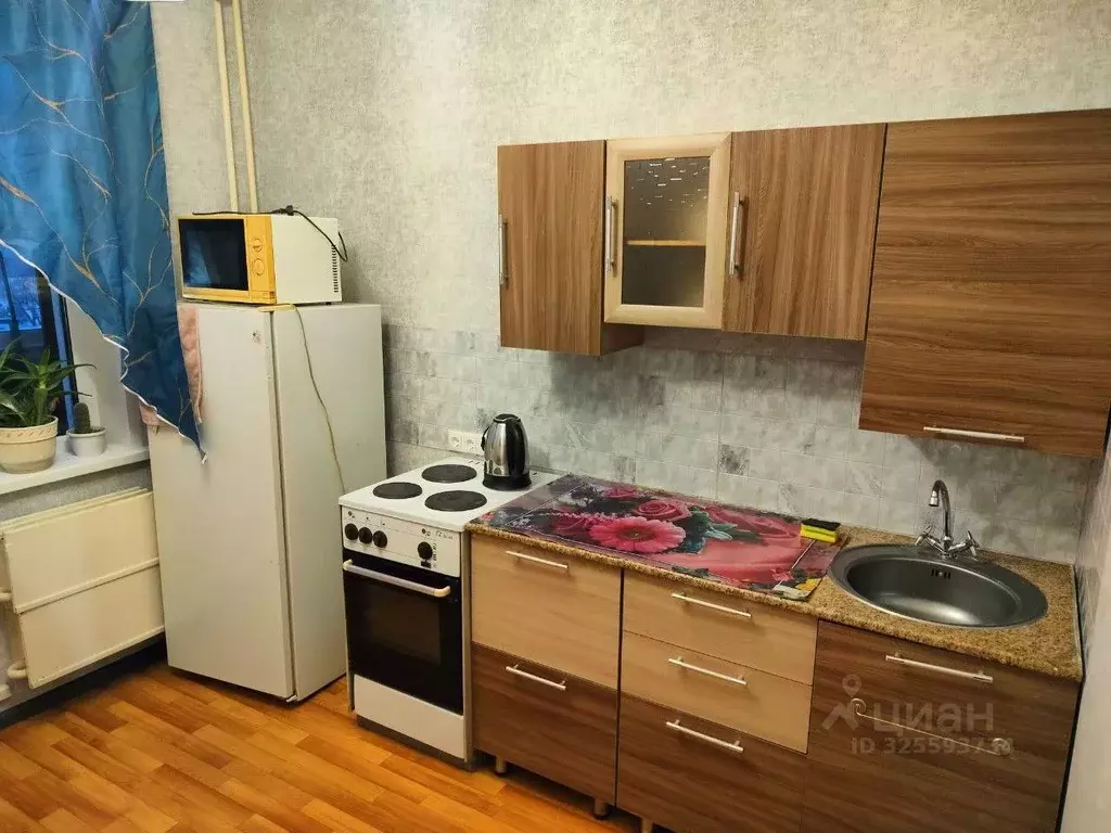 1-к кв. Красноярский край, Красноярск ул. 60 лет Октября, 80А (33.0 м) - Фото 1