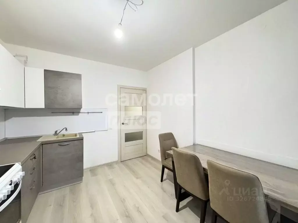 3-к кв. Санкт-Петербург ул. Генерала Кравченко, 8 (77.4 м) - Фото 2