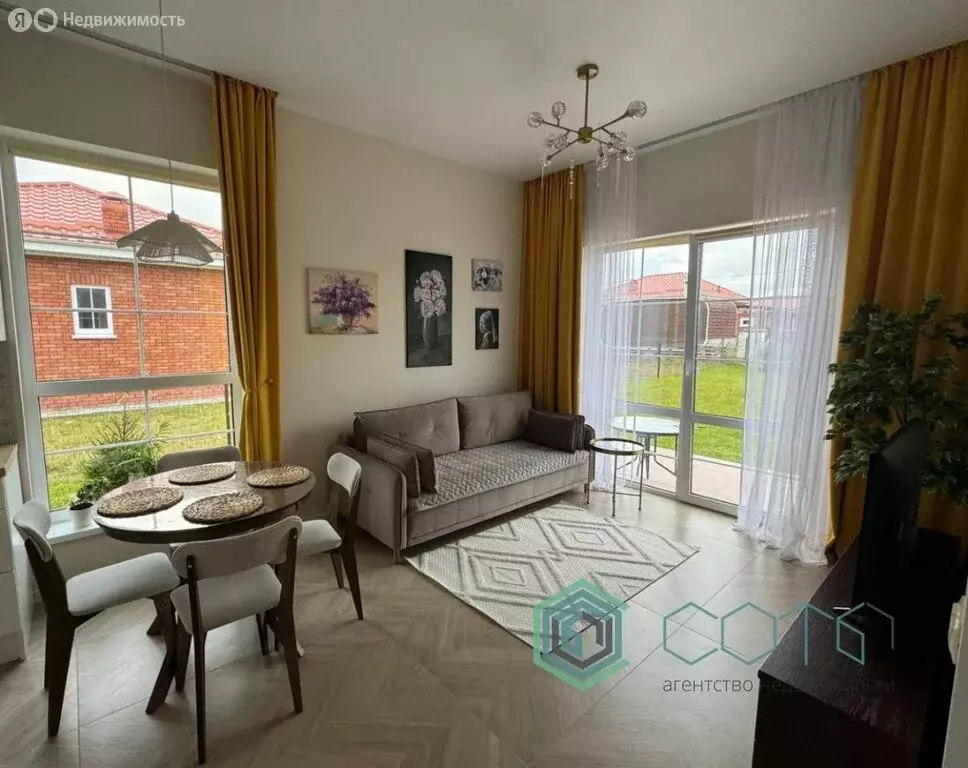 Дом в Калининградская область, Гурьевский муниципальный округ, посёлок ... - Фото 1