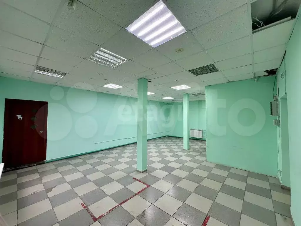 Продам торговое помещение, 150 м - Фото 0