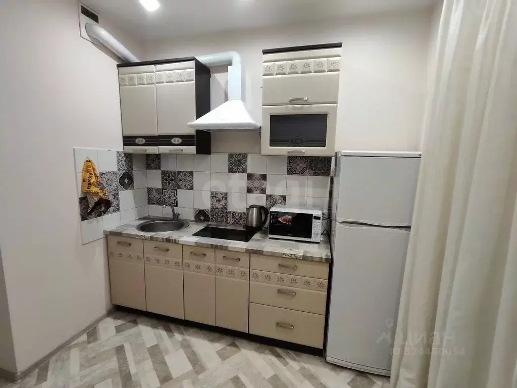 1-к кв. Новосибирская область, Новосибирск ул. Кирова, 32 (40.0 м) - Фото 1