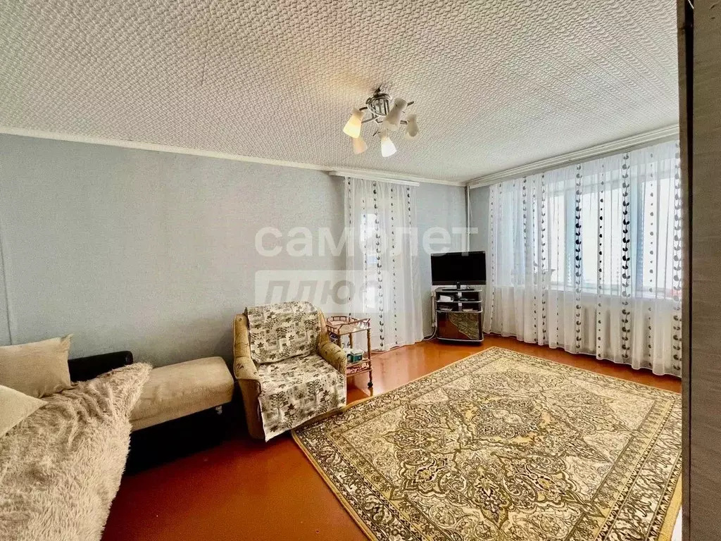3-к кв. Липецкая область, Липецк Октябрьская ул., 89 (60.0 м) - Фото 0