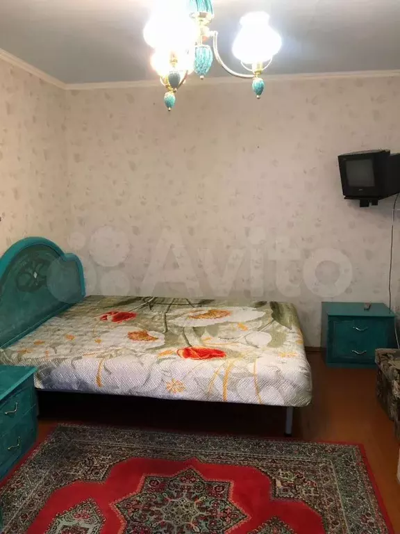 1-к. квартира, 46 м, 9/10 эт. - Фото 0