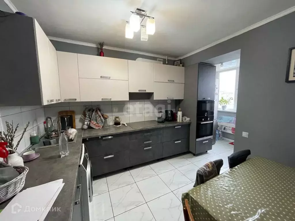 Продаётся 2-к квартира, 60 м - Фото 0