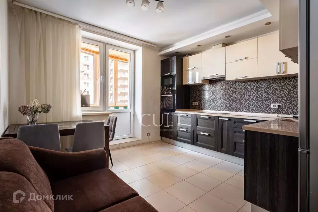 Продаётся 2-к квартира, 71.4 м - Фото 0