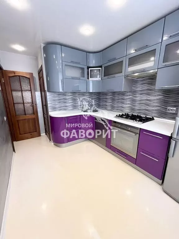 Квартира, 3 комнаты, 63.6 м - Фото 1