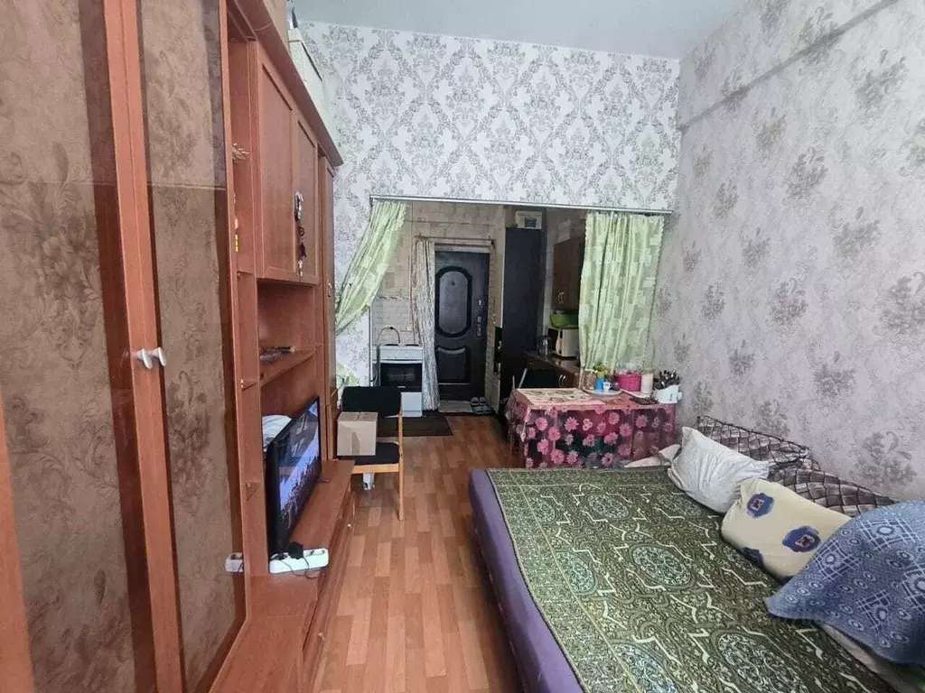 Комната Свердловская область, Екатеринбург ул. Челюскинцев, 1 (16.8 м) - Фото 1