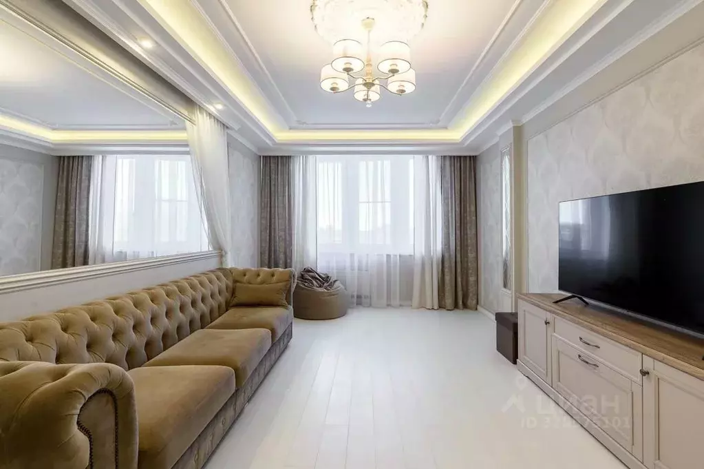 3-к кв. Свердловская область, Екатеринбург ул. Калинина, 22 (80.4 м) - Фото 2