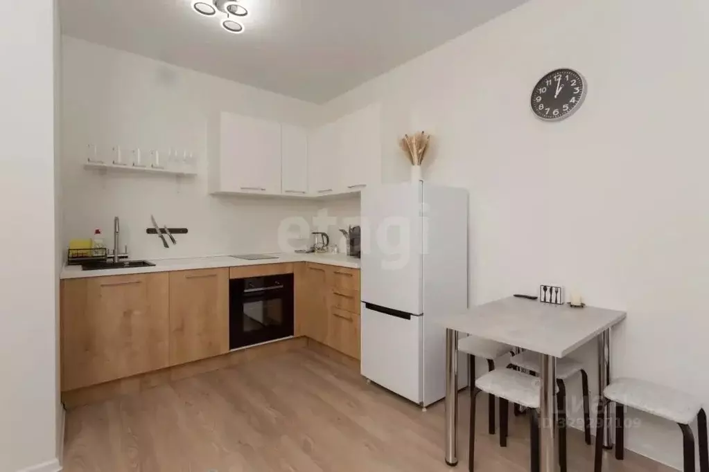 1-к кв. Тюменская область, Тюмень ул. Юрия Рогачева, 9к2 (37.0 м) - Фото 1