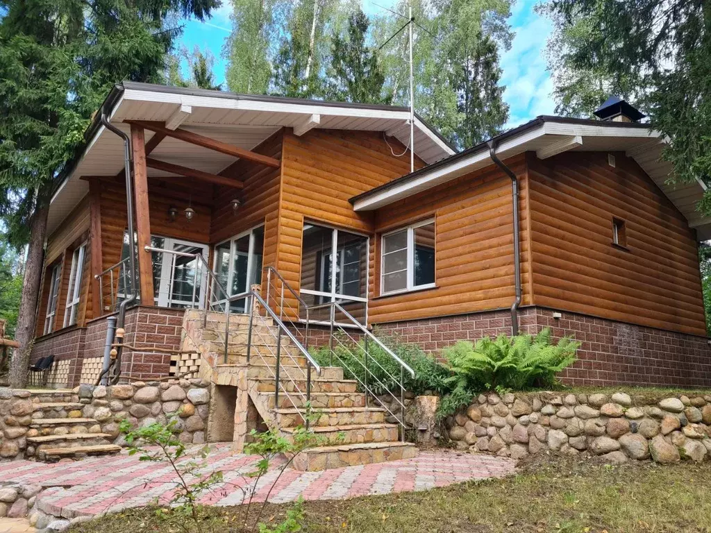 Дом в Московская область, Лосино-Петровский городской округ, д. ... - Фото 1