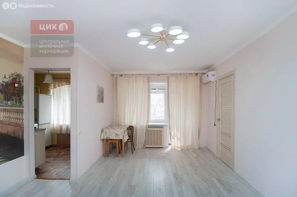 2-комнатная квартира: Рязань, улица Свободы, 75 (42.7 м) - Фото 0