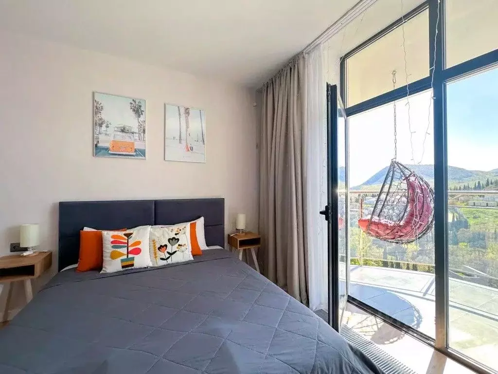 1-к кв. Крым, Алушта ул. Западная, 4к2 (36.0 м) - Фото 1