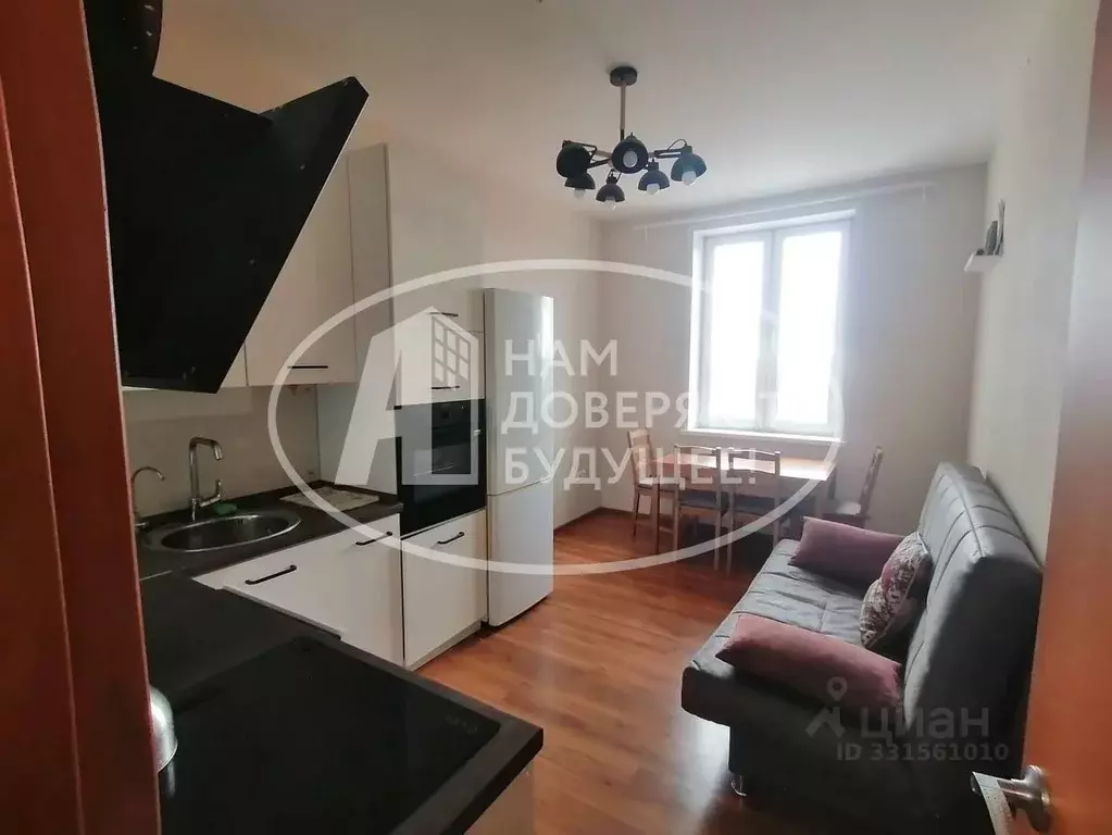 2-к кв. Пермский край, Пермь ул. Грибоедова, 74 (61.9 м) - Фото 1