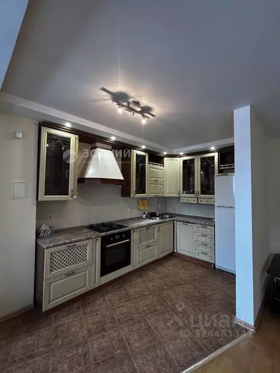 3-к кв. Чувашия, Чебоксары ул. Юрия Гагарина, 37 (80.0 м) - Фото 1