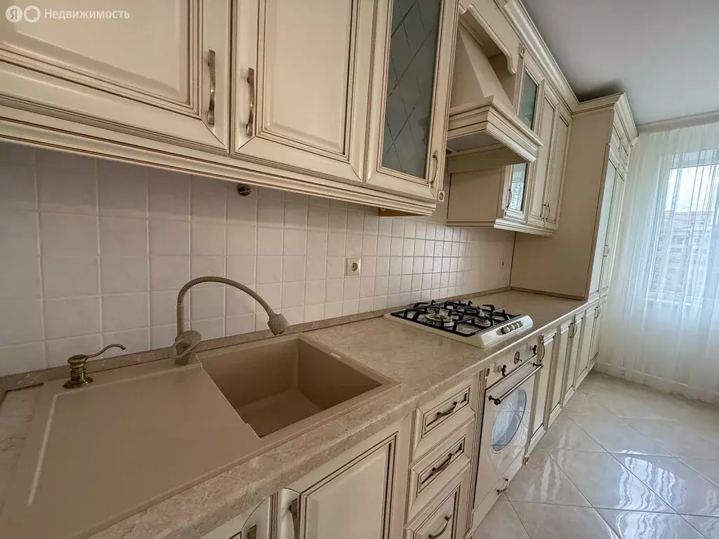 4-комнатная квартира: Нальчик, улица Тарчокова, 19к10 (122 м) - Фото 1